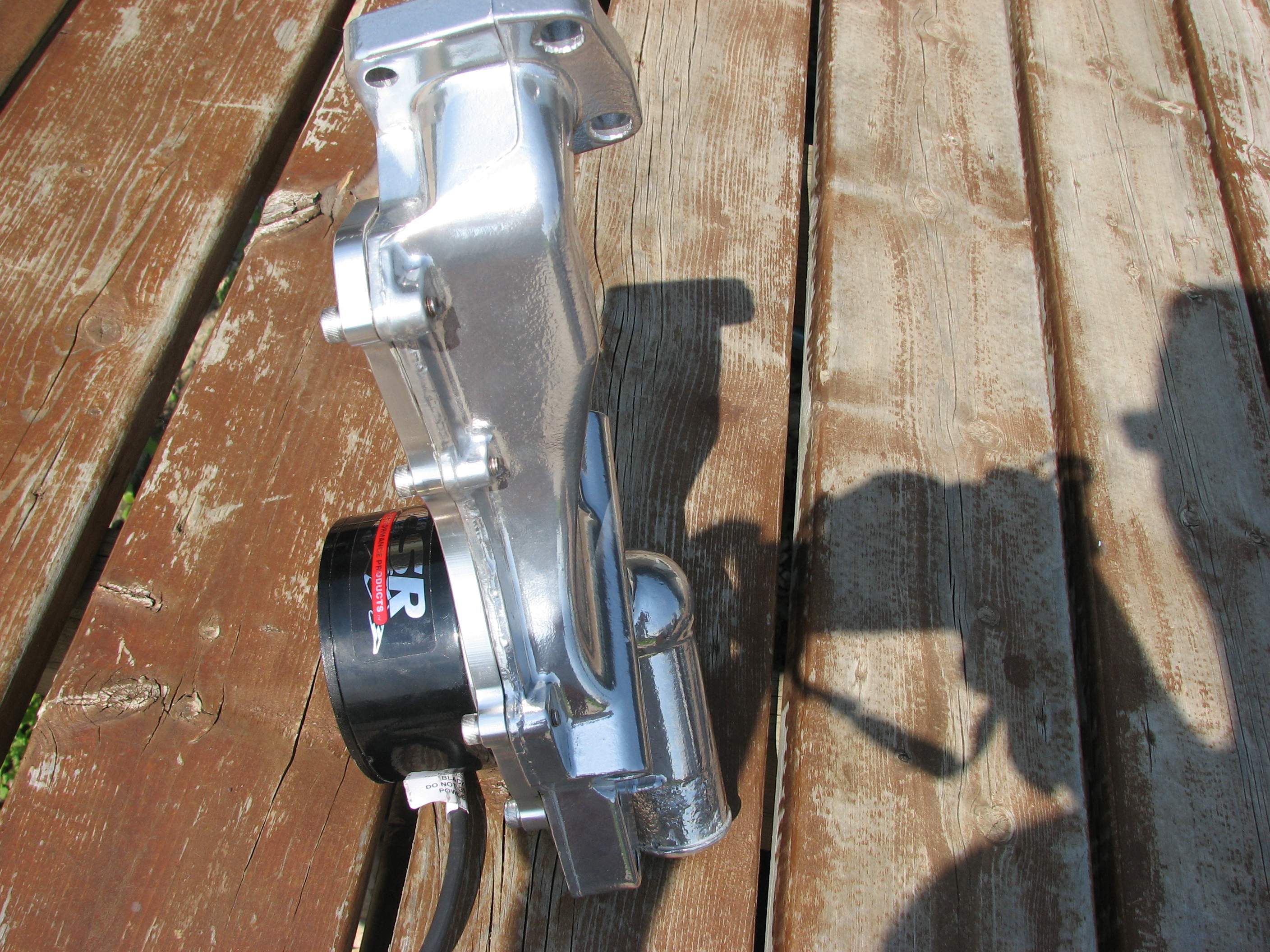 General * New CSR Electric Water Pump